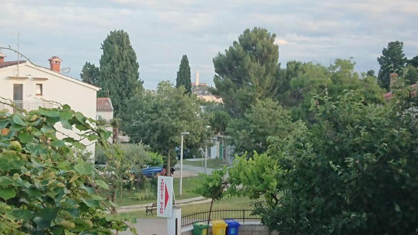 Near Beach - Apartments Marica Ровінь Екстер'єр фото